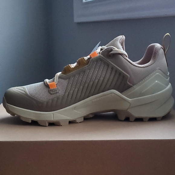 Adidas Terrex Swift R3,Men 9 - Picture 2 of 11